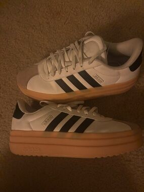 adidas White Sneakers with Black Stripes and Gum Platform Sole
